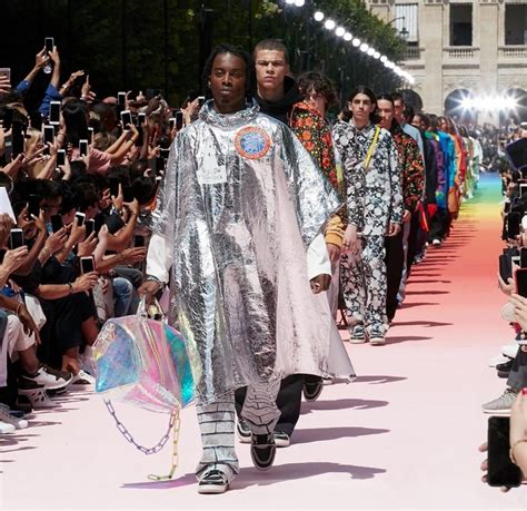 virgil abloh louis vuitton runway